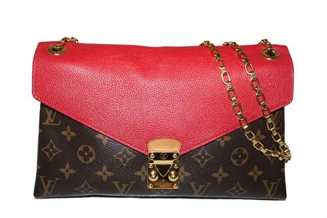 louis vuitton pallas chain handbag